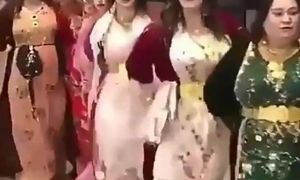 Kurdish ginormous bosoms