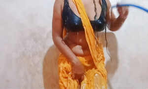 Hot girl sexy video.in home sex.bathing college girl.hot sari wife.school teacher hot seen with sari.school girl.college girl se