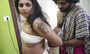 Old Traditional Dress With Sex And Blow Job Of Vaishnavy And Sharun Raj, Mallu Couple Dress Removal Sex And Blow Job, Hot Couple